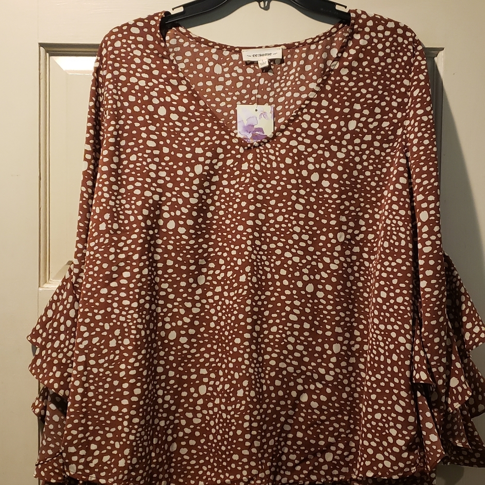 ee:some blouse